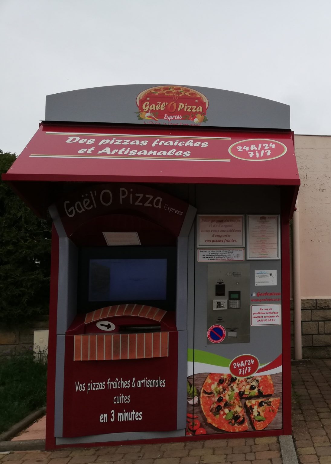 Distributeur automatique 24h/24 et 7j/7 Gaelopizza